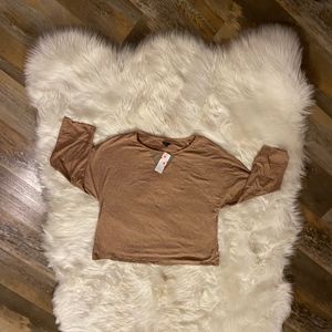 NEW W/TAGS TAN 3/4 SLEEVE WOMEN'S SHIR FLORYDAY